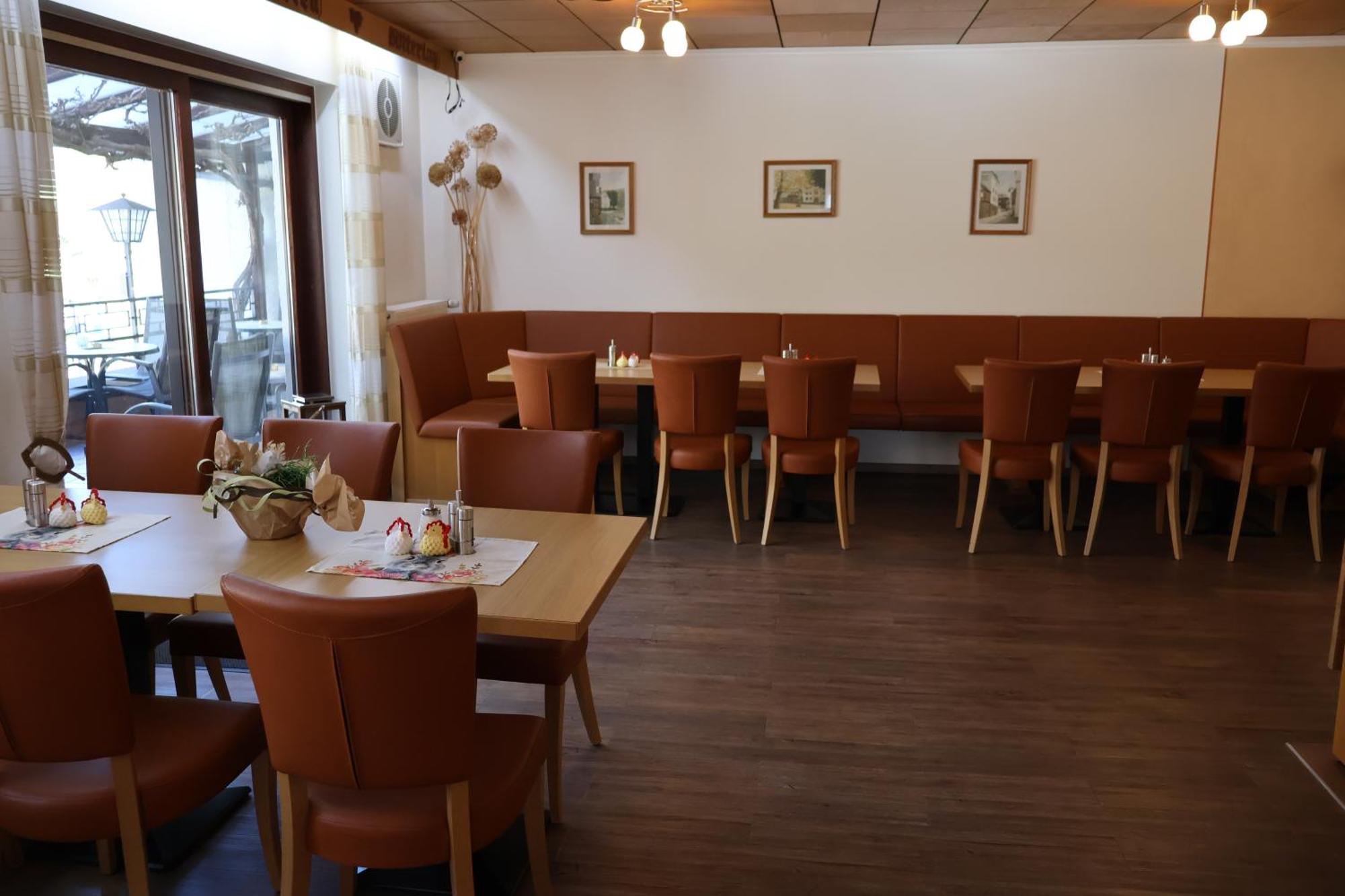 Weinhaus Hirschen Bruttig酒店 外观 照片