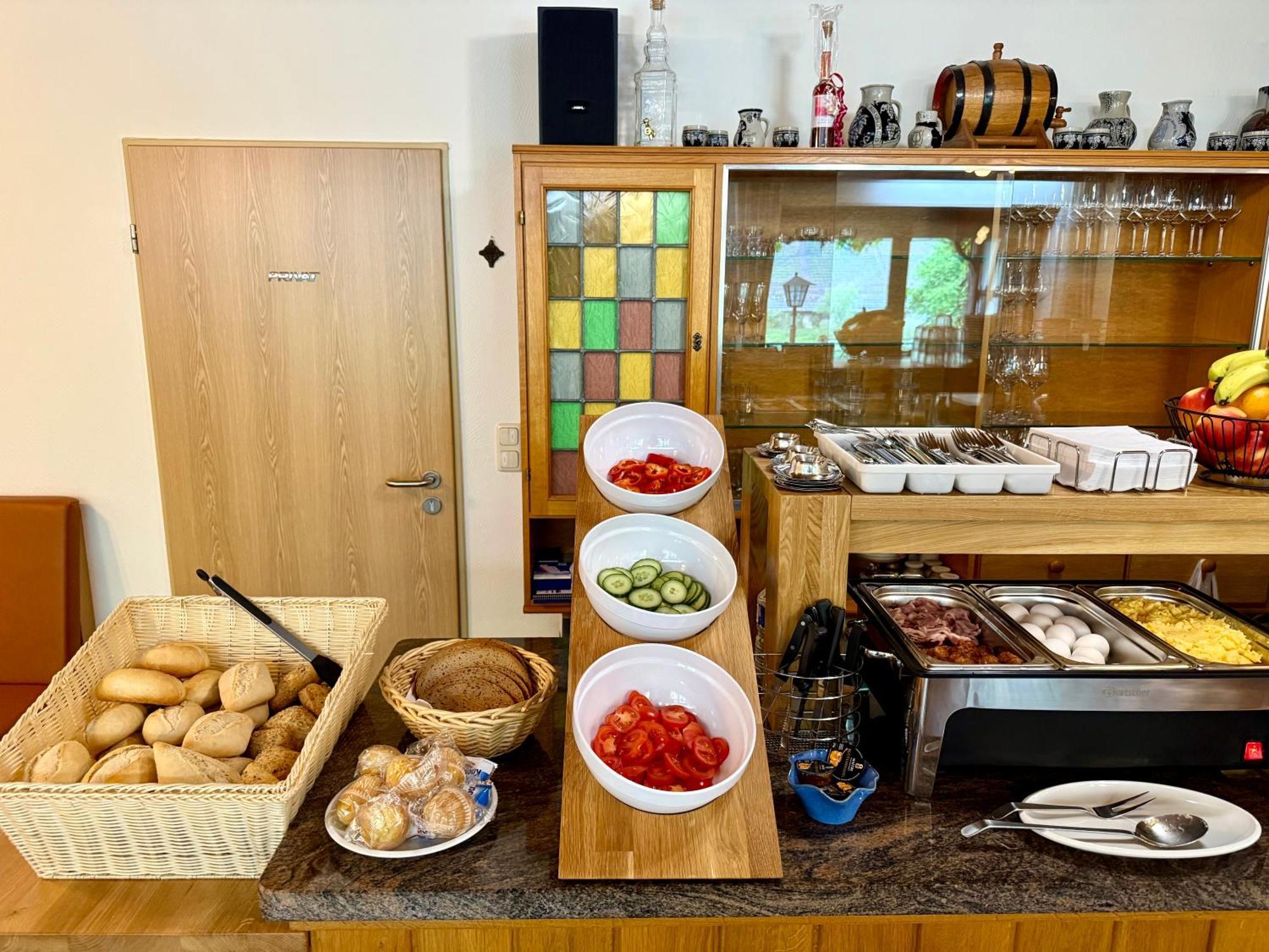 Weinhaus Hirschen Bruttig酒店 外观 照片